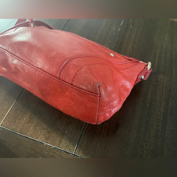 B. Makowsky cross body bag - Picture 12 of 13